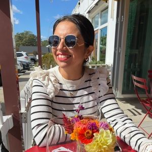 Meet your Posher, Abby